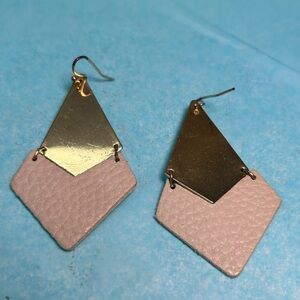 Elegant Gold and Pink Geometric Earrings